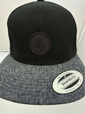Volcom Black and Gray Snapback Hat